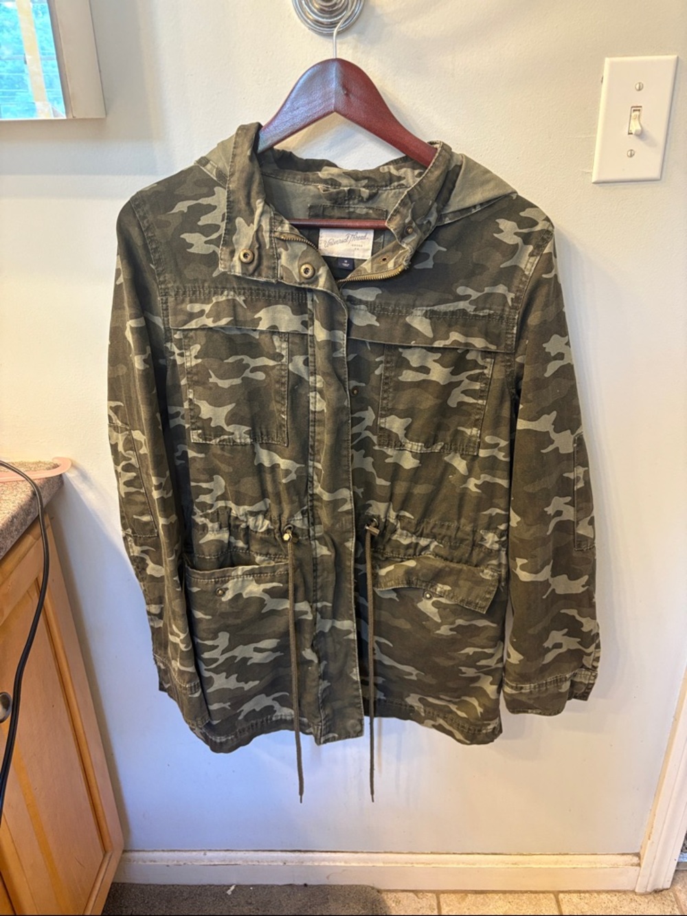 Universal Thread Olive Green Camo Drawstring Utility Jacket